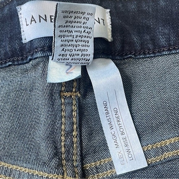 Lane Bryant Low-rise Boyfriend Jeans with Flex Magic Waistband, size 18 - Picture 8 of 8
